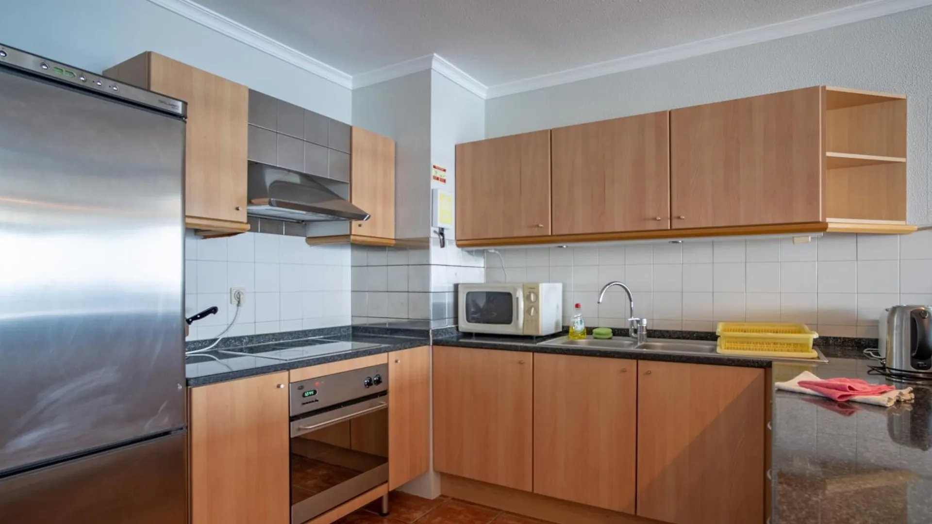 Sunset Atlantic Gardens Apartments 408 丰沙尔 0*,  葡萄牙