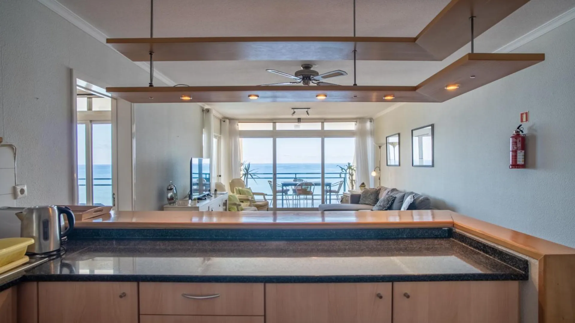 Sunset Atlantic Gardens Apartments 408 丰沙尔 葡萄牙